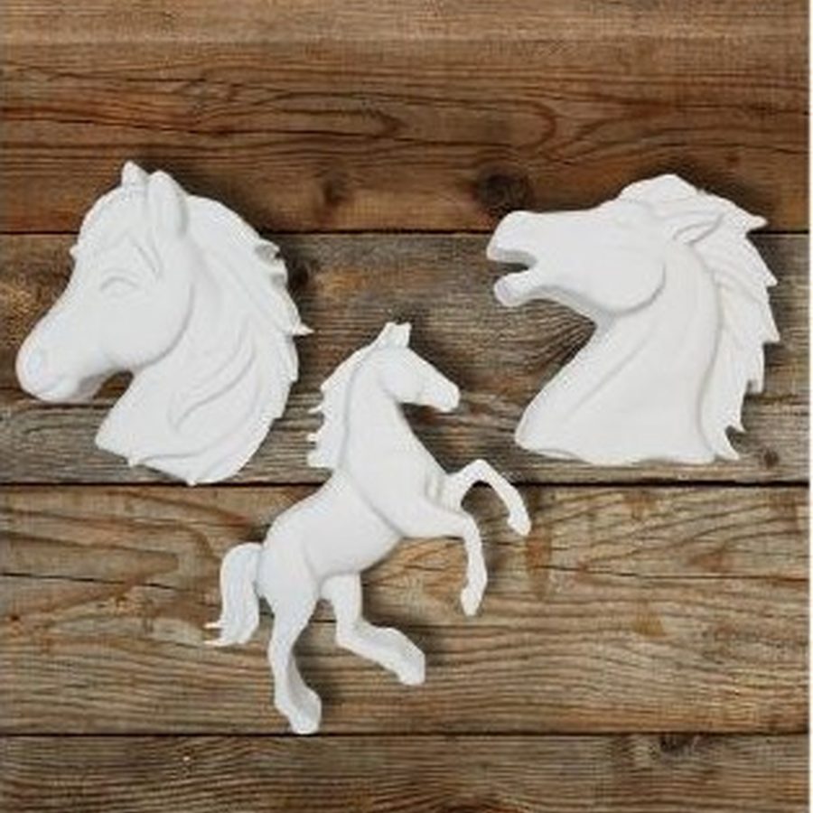 Caballos — Mom&Co.