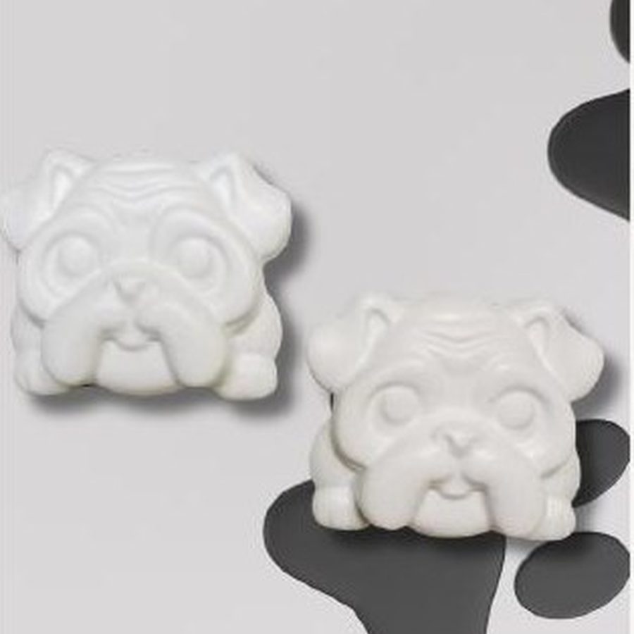 Bulldog — Mom&Co.