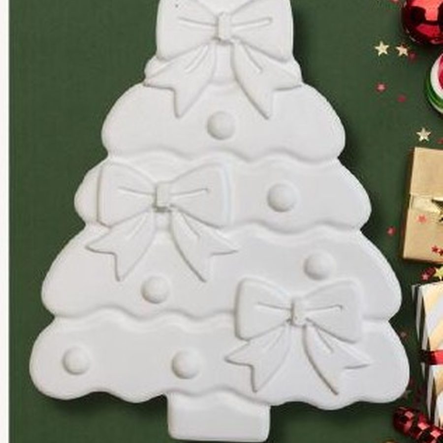 Árbol Decorado de Navidad — Mom&Co.
